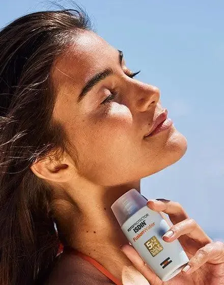 Isdin Fotoprotector Fusion Water SPF 50  50ml