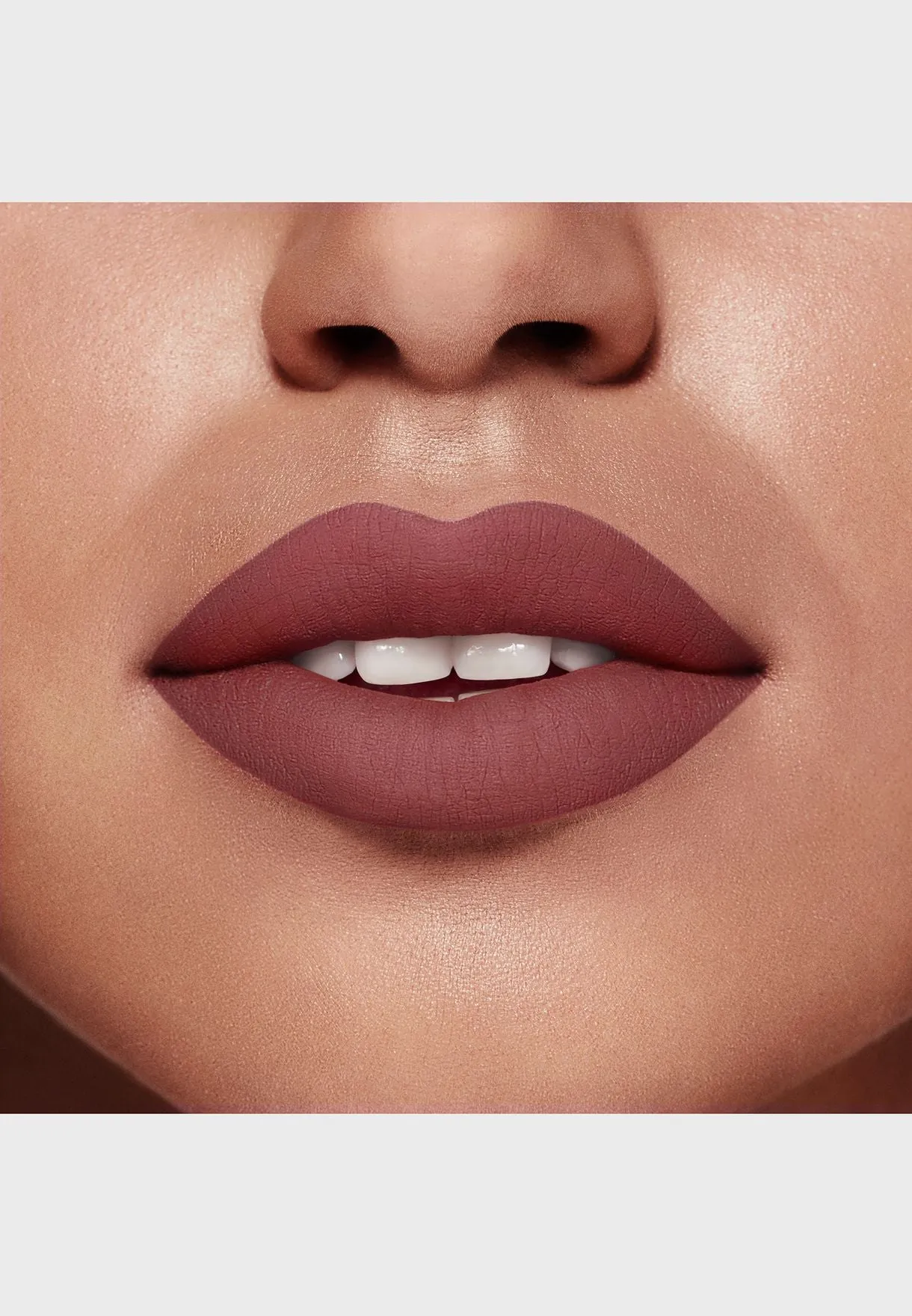 Rouge Edition Velvet Liquid Lipstick